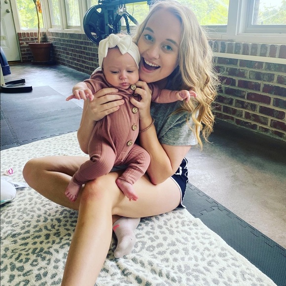 Meet your Posher, Abigail - Picture 2 of 10